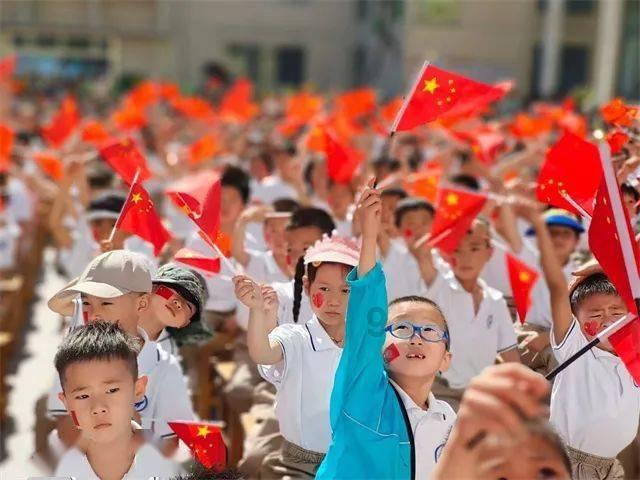 奥迪又一轿车路试谍照曝光，2.9T插混系统全新提升