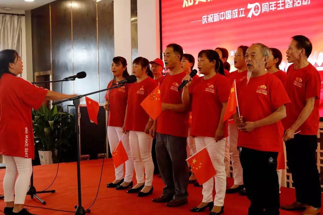 僵尸女友爱爬树